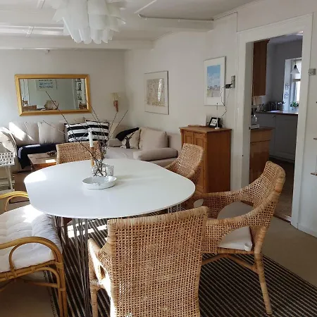 Mara House Ferienhaus *